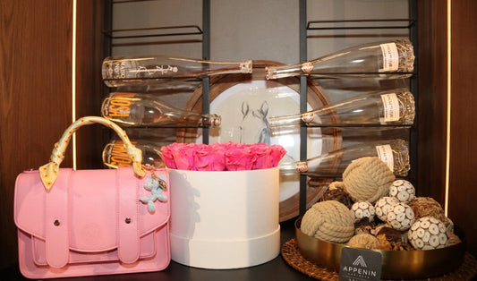 Bridal Party Gifts with a Personal Touch: Custom Bags Your Bridesmaids Will Actually Use